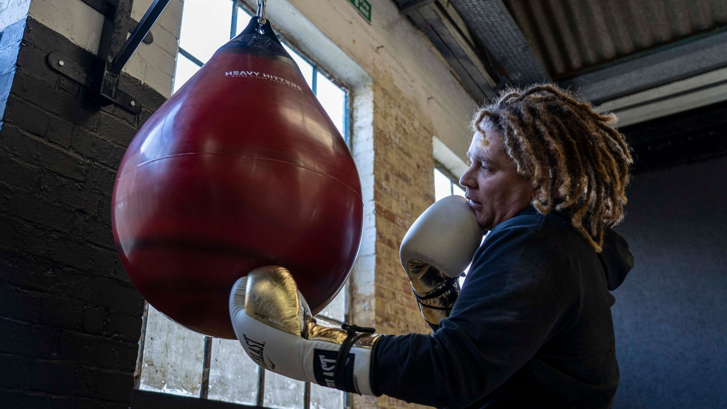 Heavy Hitters 22" Pro Water Punch Bag - Black - additional view